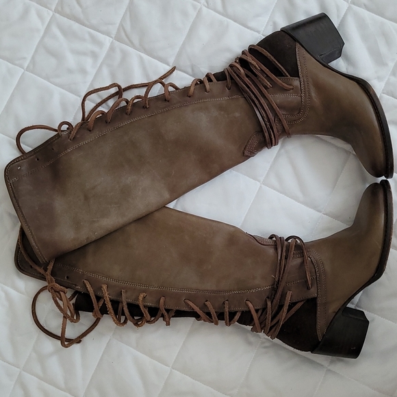 Freebird by Steven Shoes - Freebird by Steven Coal Boots Size 7 Back Ties